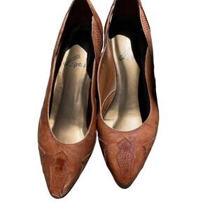 Vintage Leather Pointed Toed Heels